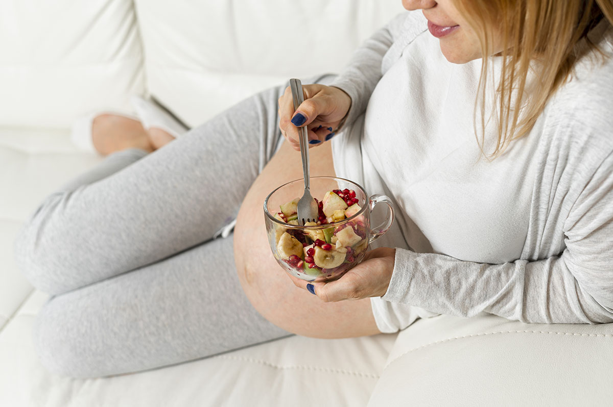 Read more about the article Pensando em engravidar? Conheça a dieta mais adequada para esse momento